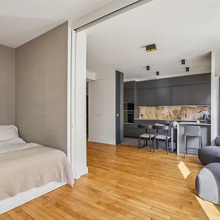 Apartment Luxury Saint- Germain-des-pres Jardin Luxembourg