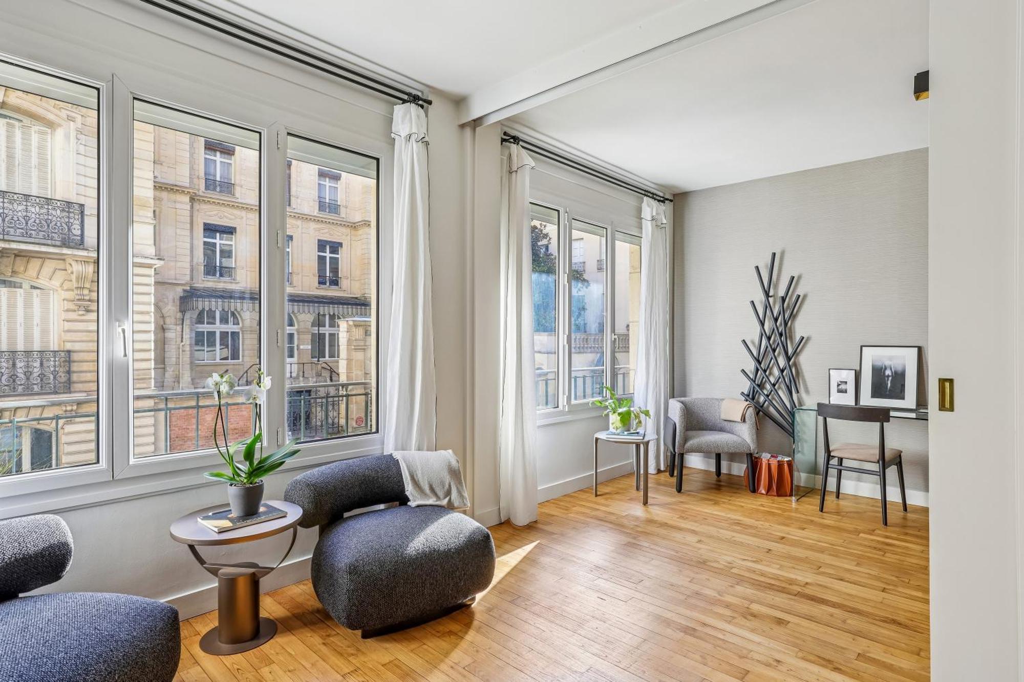 Luxury Saint- Germain-des-pres Jardin Luxembourg
